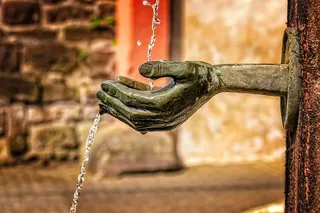 Water Hands